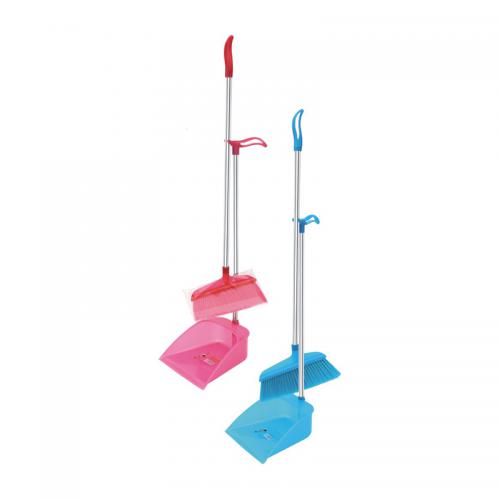 Plastic broom dust pan