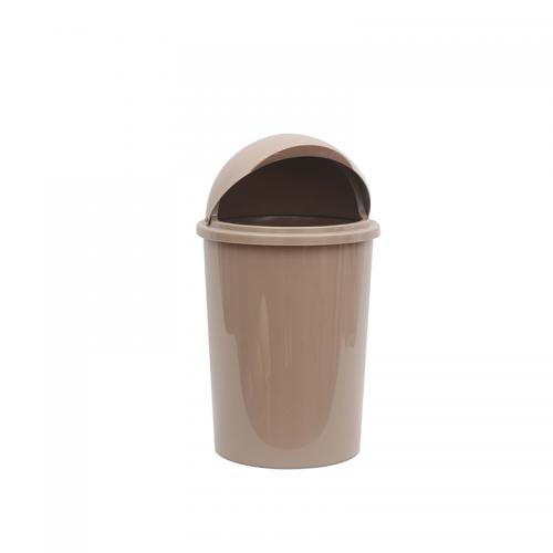       Plastic trash can